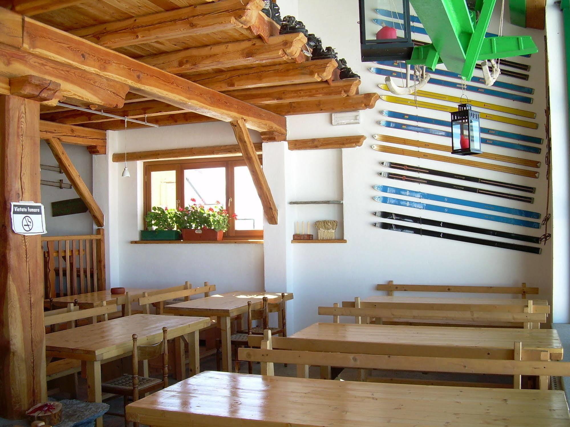 Tana Della Volpe Colle Sestriere Exterior foto